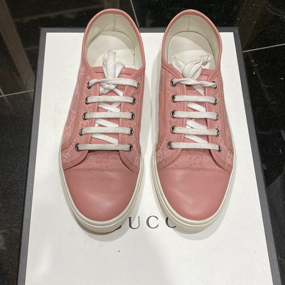 Women Gucci tennis !🌺